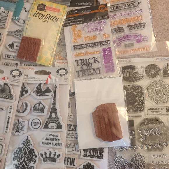 Gigantic Bundle of rubber stamps with over 120 misc stamps - Picture 2 of 5